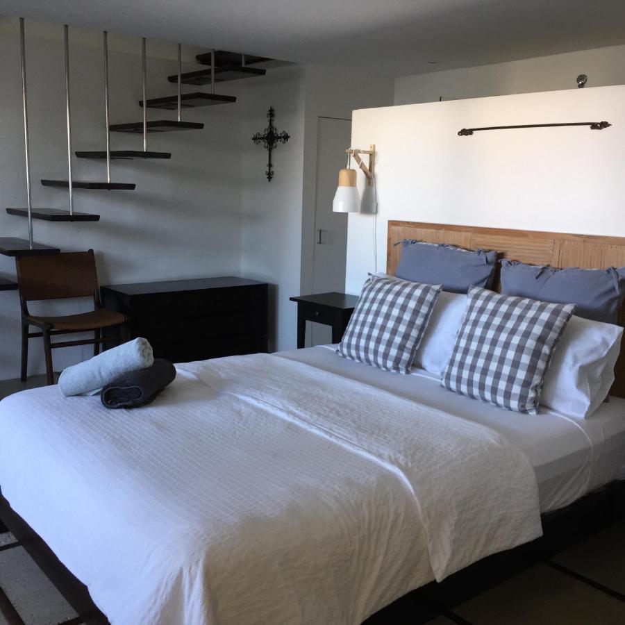 Shorebreak Studio Apartments Sapphire Beach Eksteriør bilde