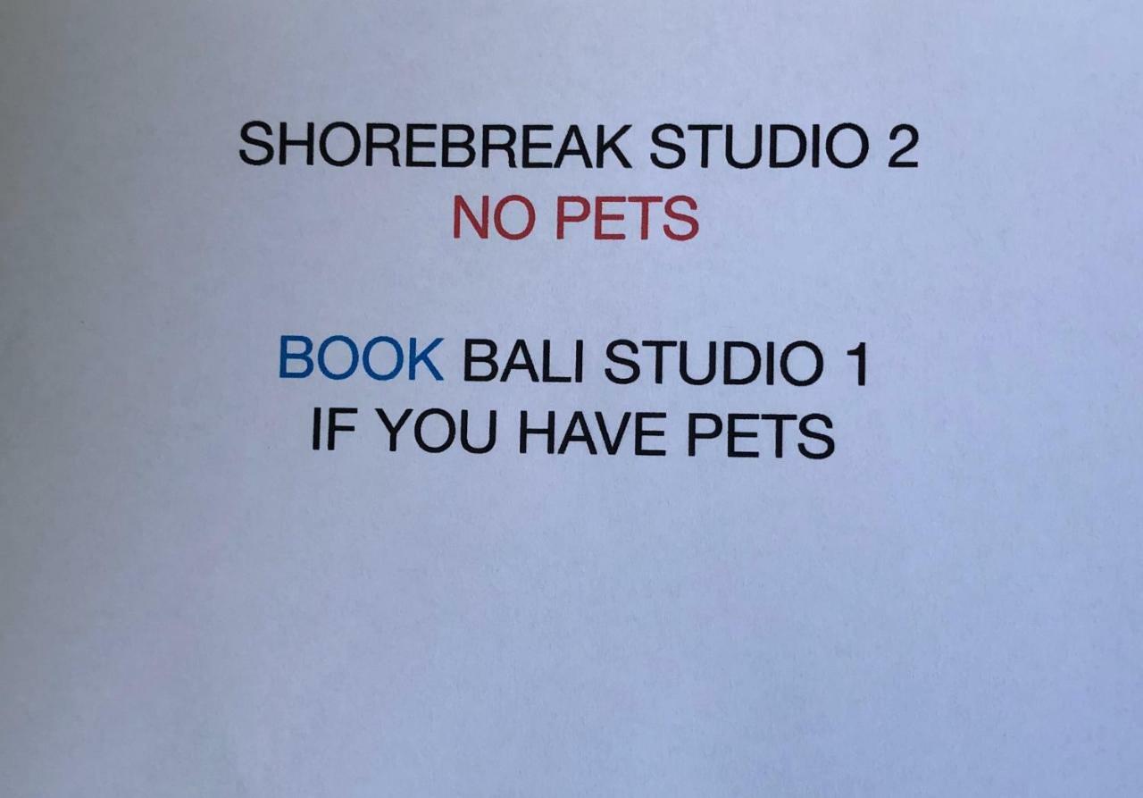 Shorebreak Studio Apartments Sapphire Beach Eksteriør bilde